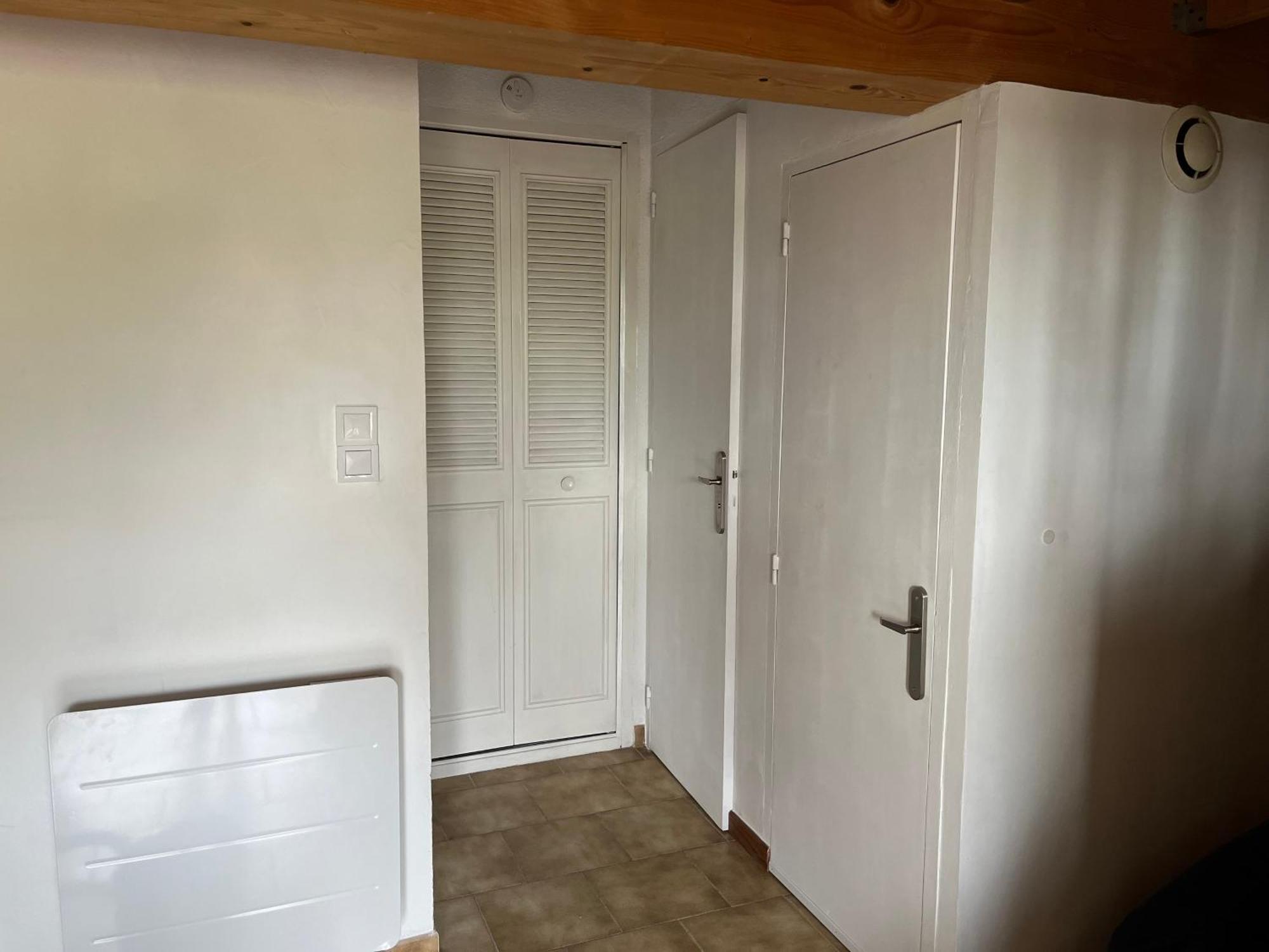 Duplex Lumineux Sur Gde Terrasse, Balneo Double, Parking Prive, Clim, Local Velos Entraigues-sur-la-Sorgue Exterior foto